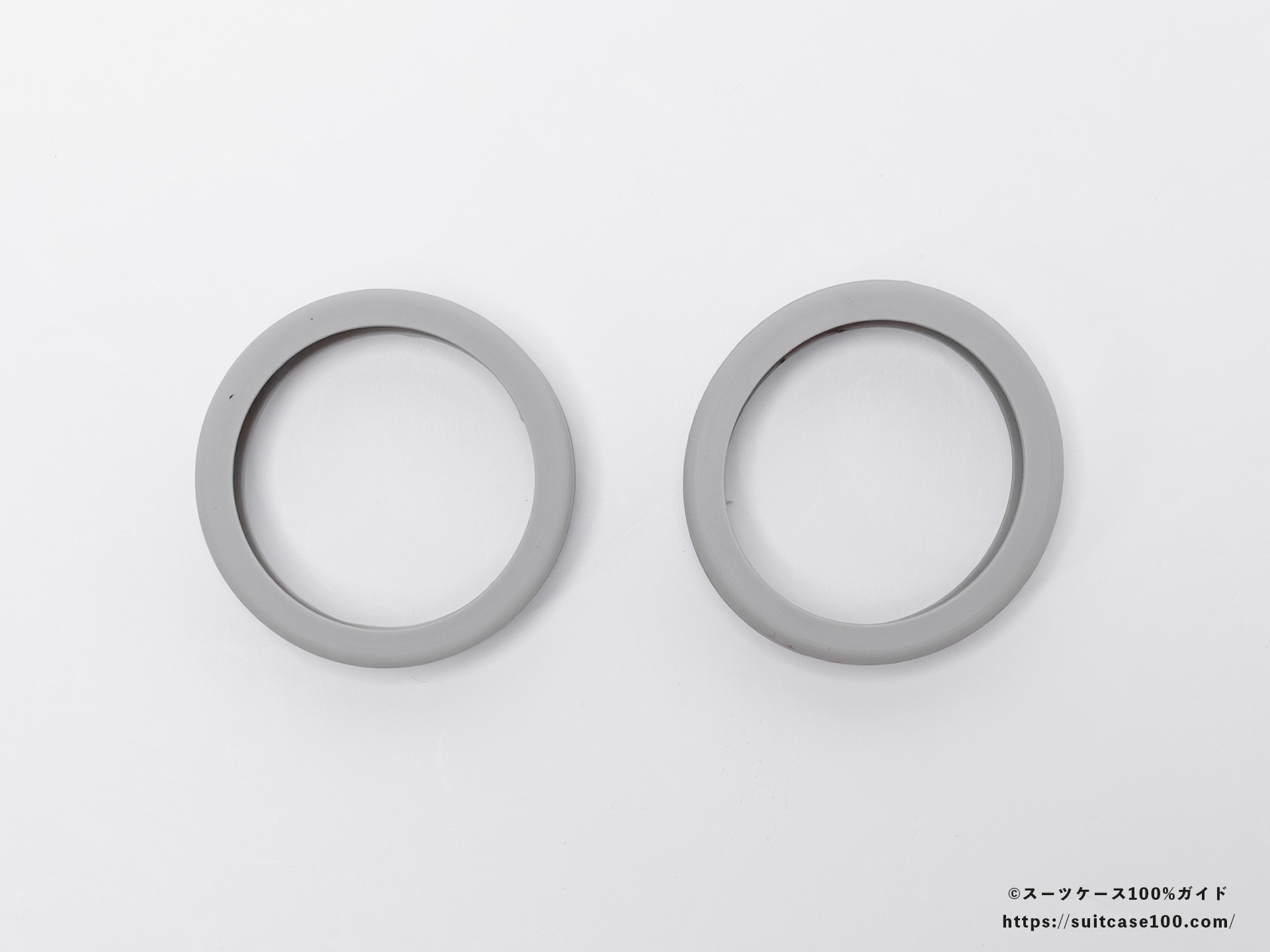 ダイソー シリコーンキャスターカバー 外観レビュー セリアとの比較 横にして真上から見た図