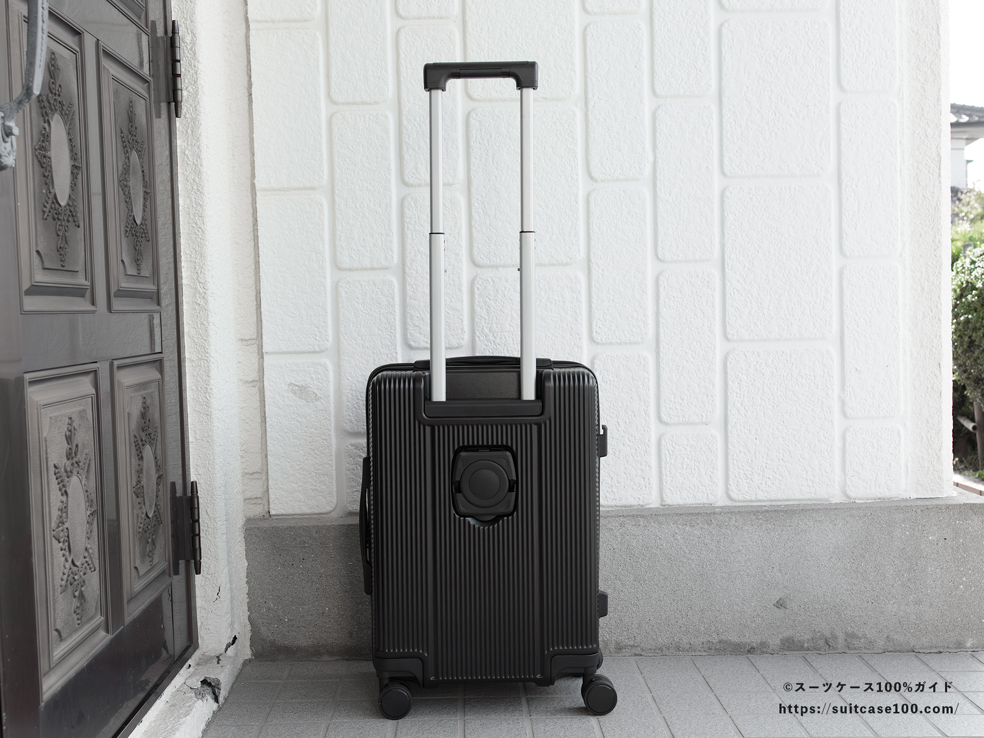 3COINS(スリーコインズ) 機内持ち込みサイズスーツケース キャリーハンドルレビュー 最大に伸ばした状態
