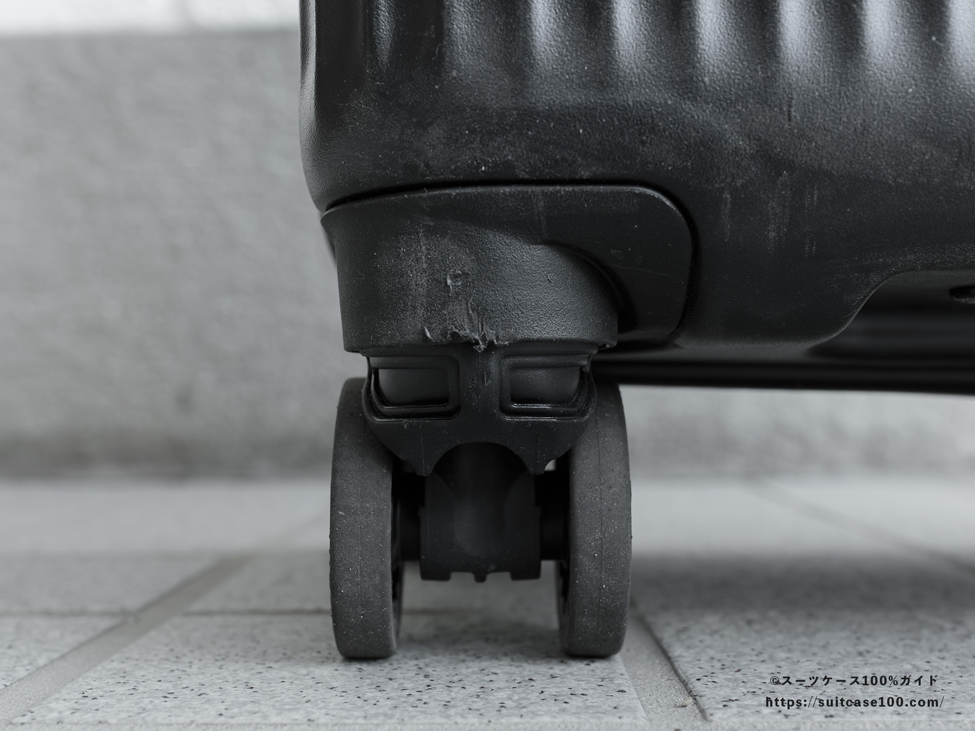 ハピタスプラス HPL2326-48 15km走行評価でのキャスター部の傷