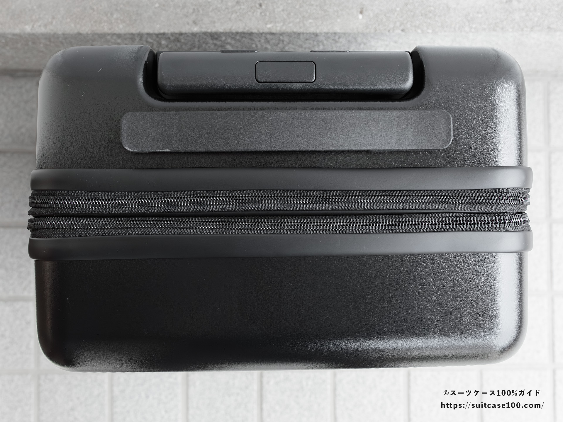 Soolom L888 外観レビュー 上面