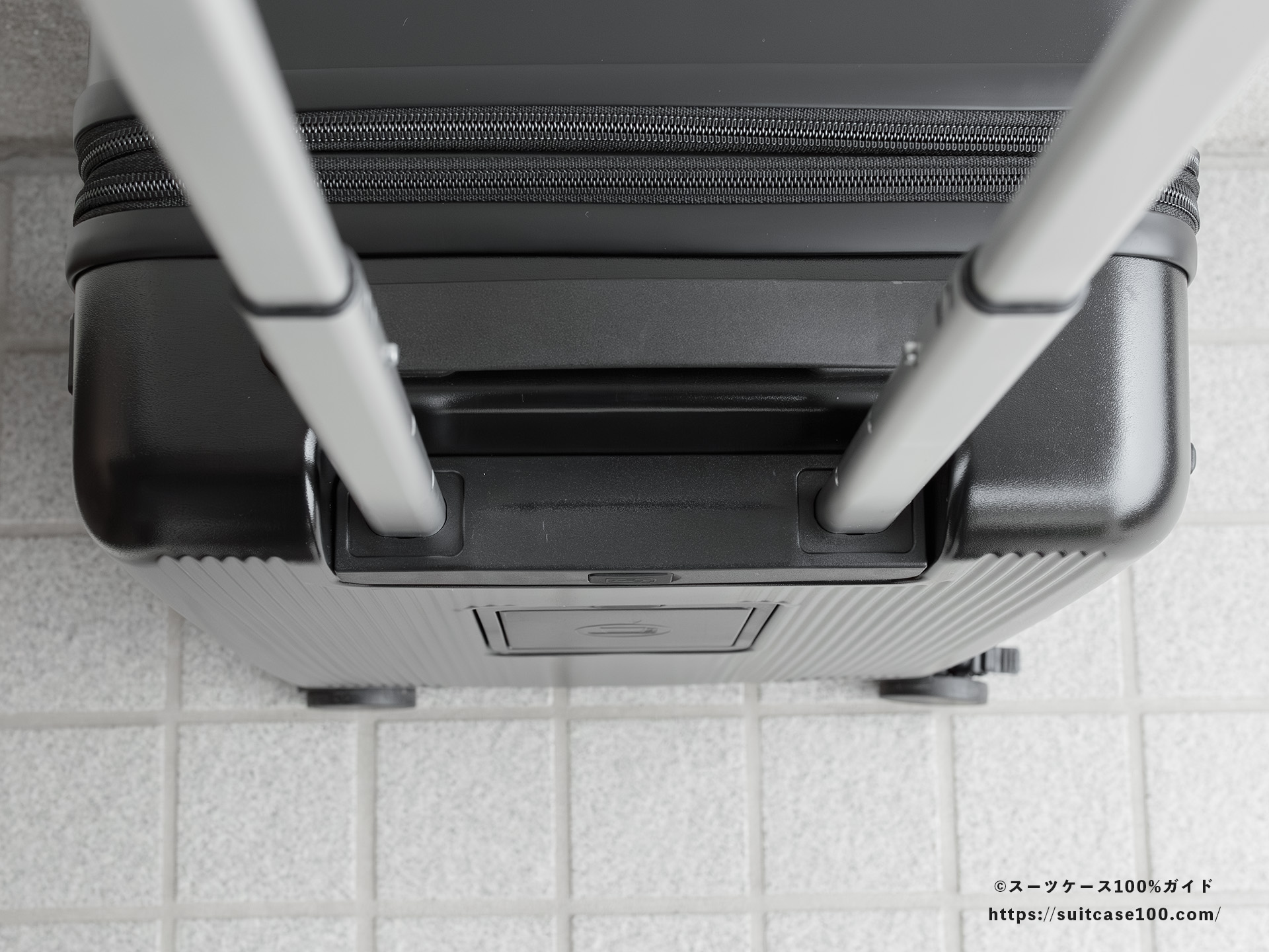 Soolom L888 キャリーハンドルレビュー 付け根を上から見た図
