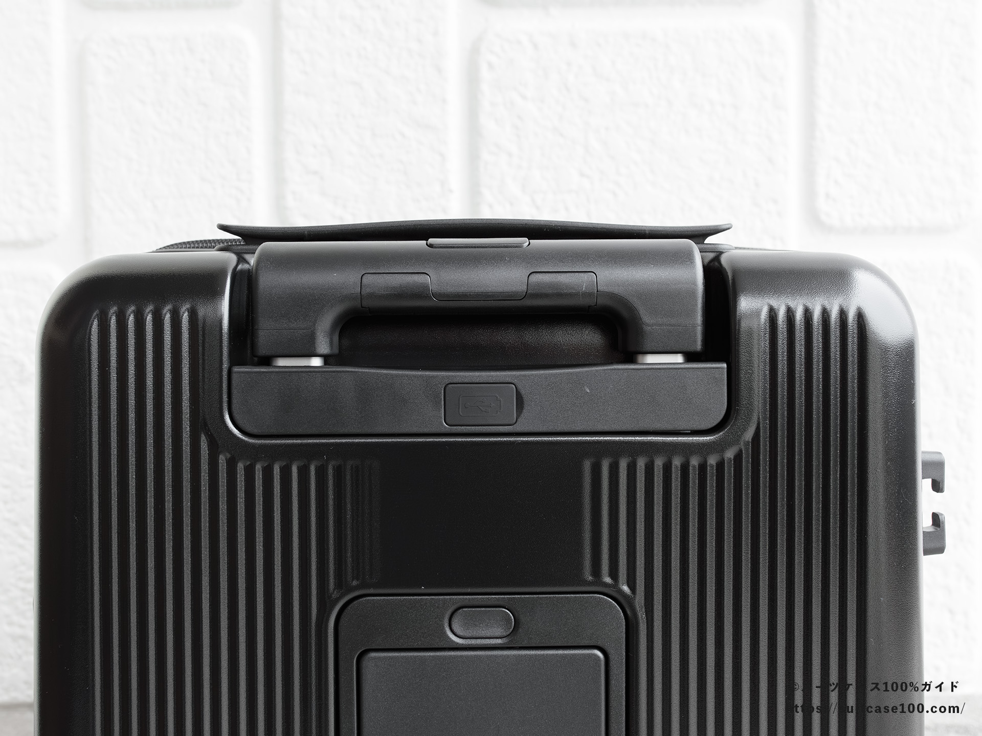Soolom L888 キャリーハンドルレビュー 収納状態拡大