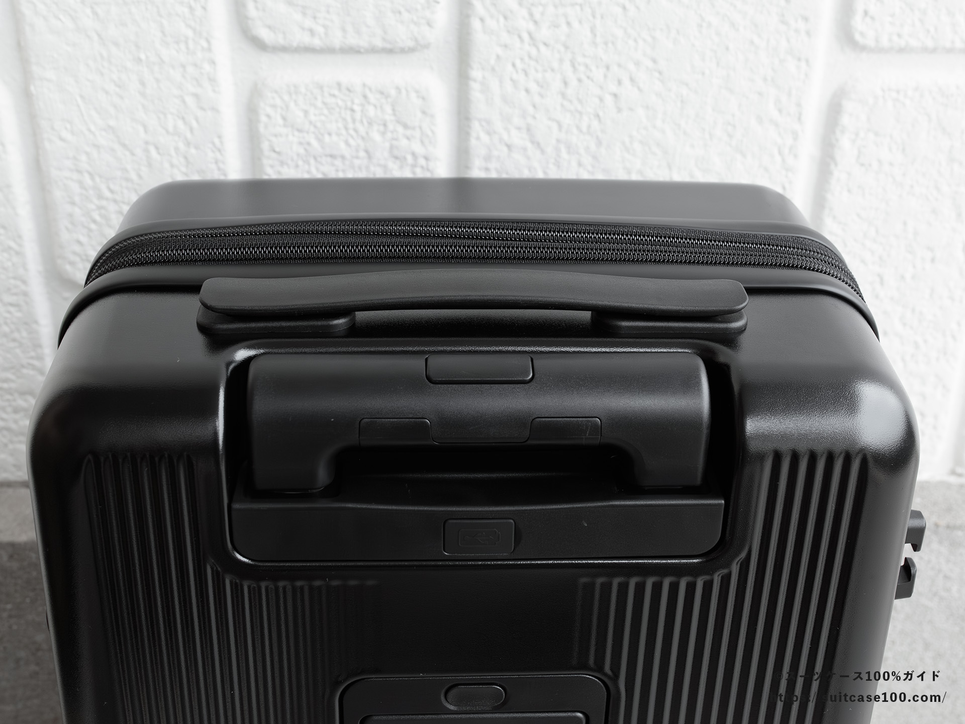 Soolom L888 トップハンドルレビュー 正面から見た図