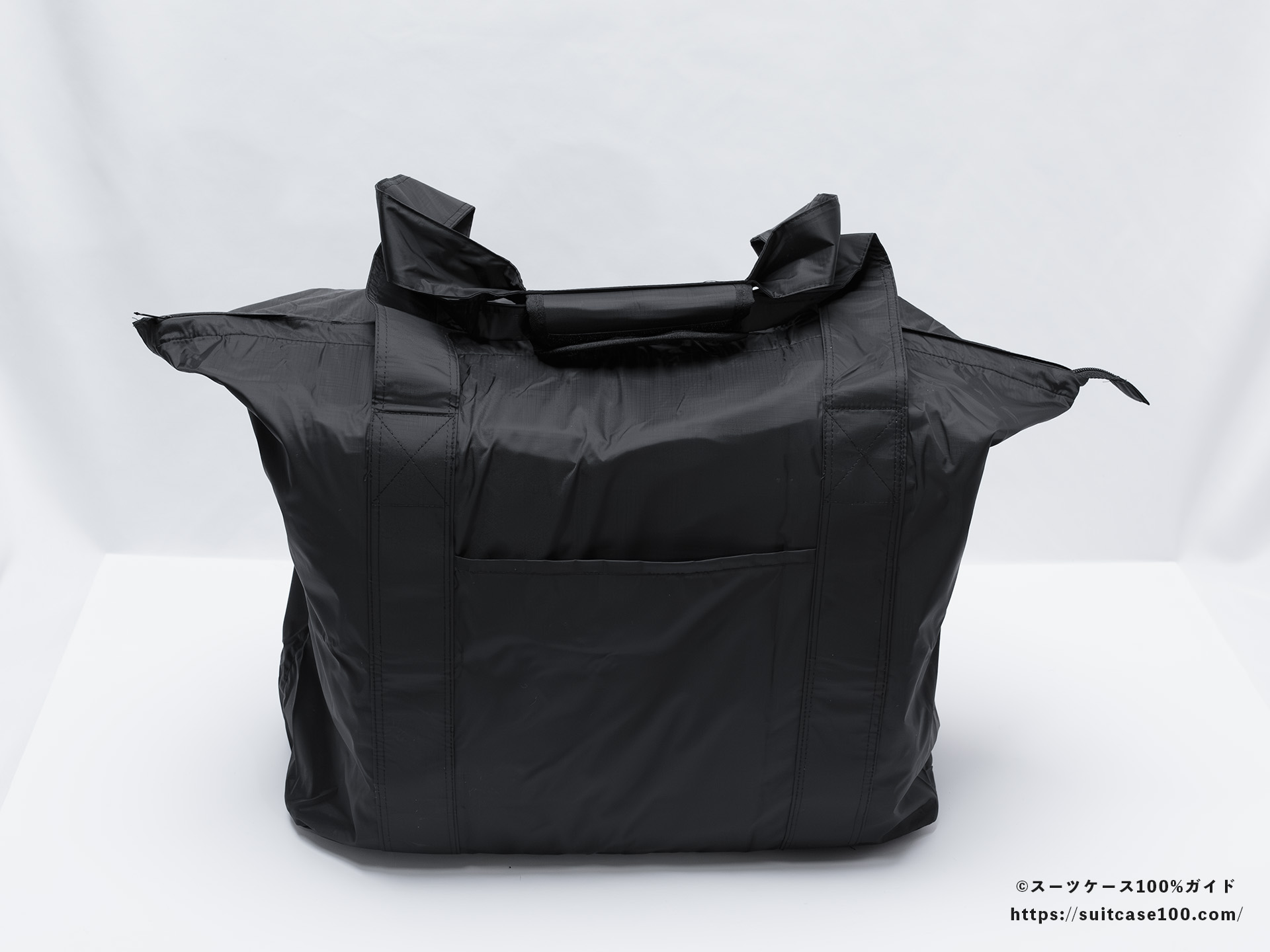 LAKOLE キャリーオンボストンバッグ レビュー 荷物を満杯に入れて閉めた状態