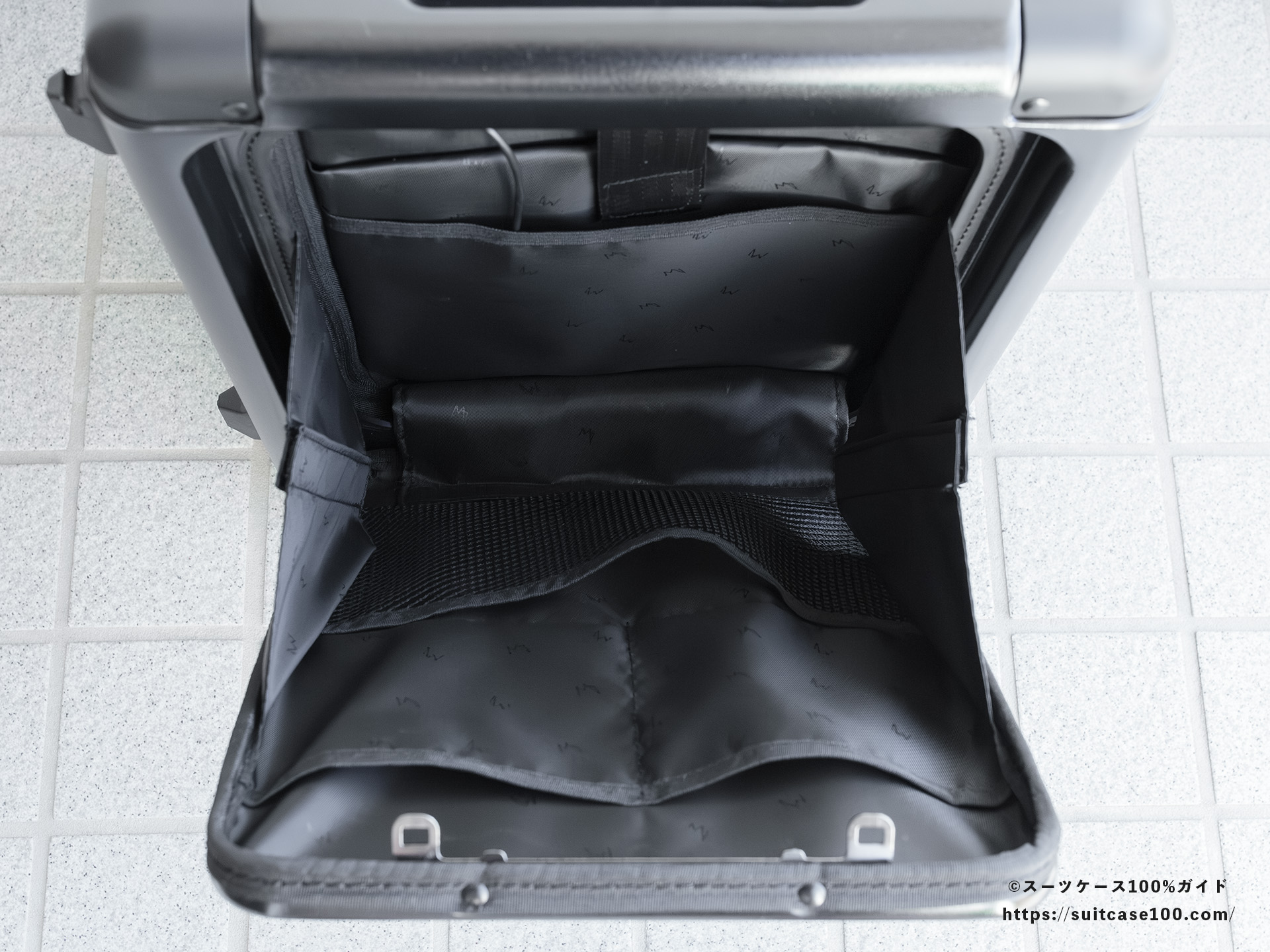 LW 5213-48 フロントポケットレビュー 中の全体