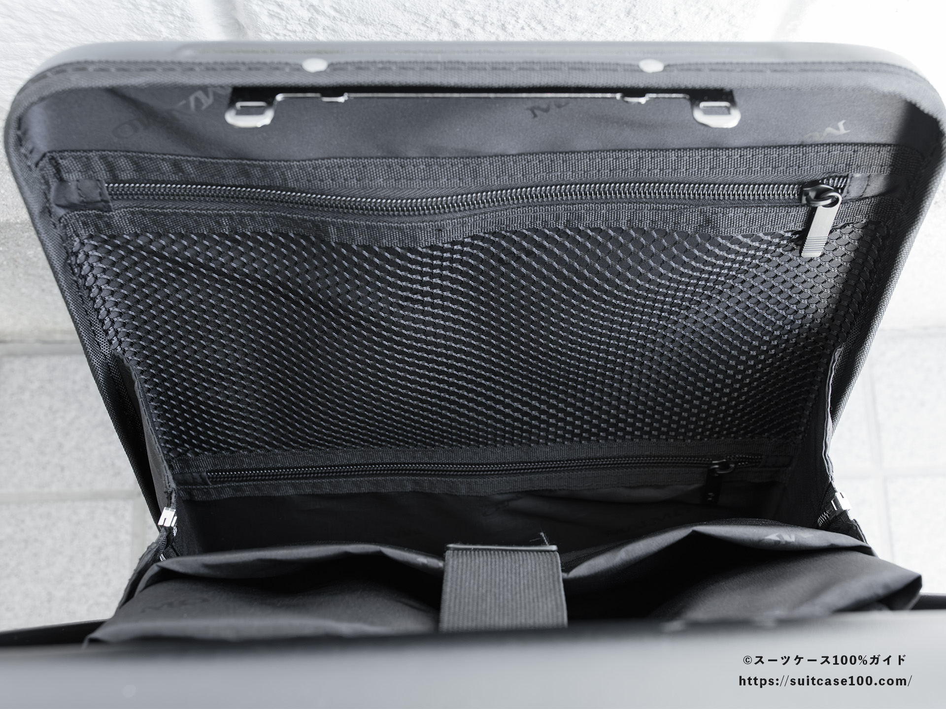 MAIMO SPEED U plus フロントポケットレビュー パネル側のポケット