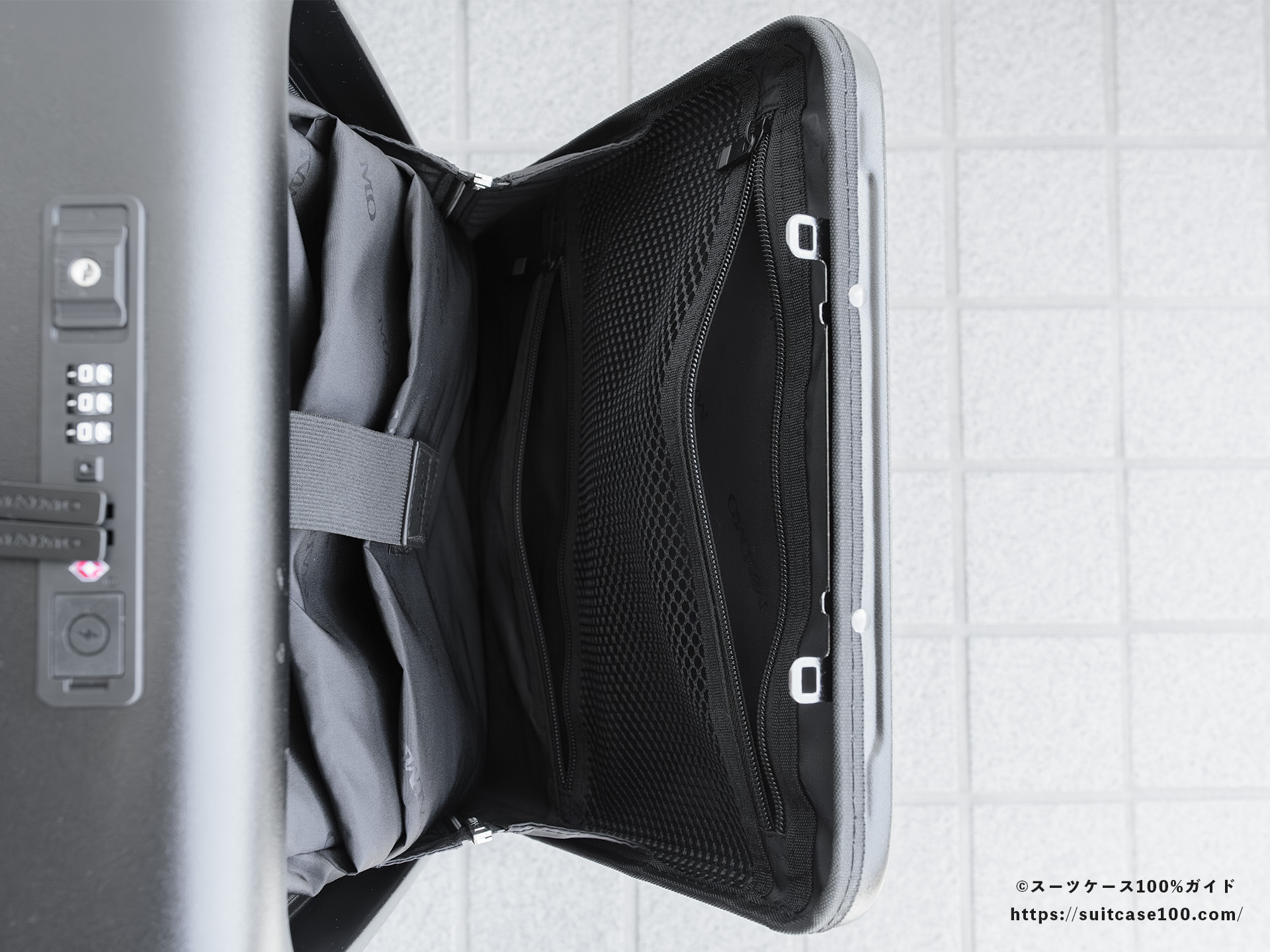 MAIMO SPEED U plus フロントポケットレビュー パネル側のポケットを開けた図