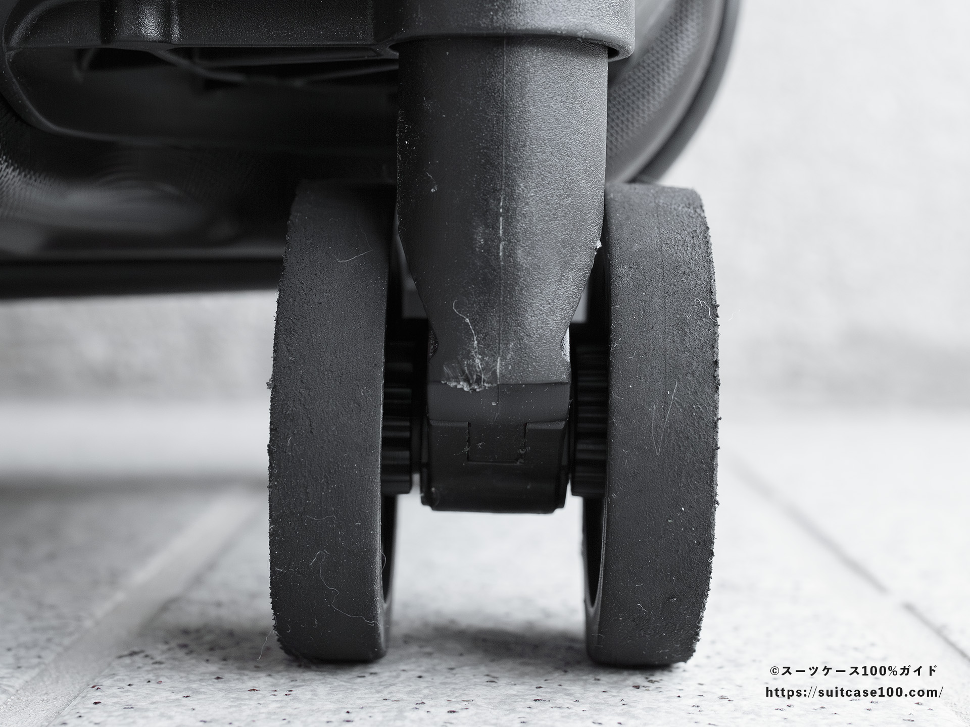 VELSKYF VEL 3 Pro. 15km走行評価でのキャスターのタイヤの摩耗