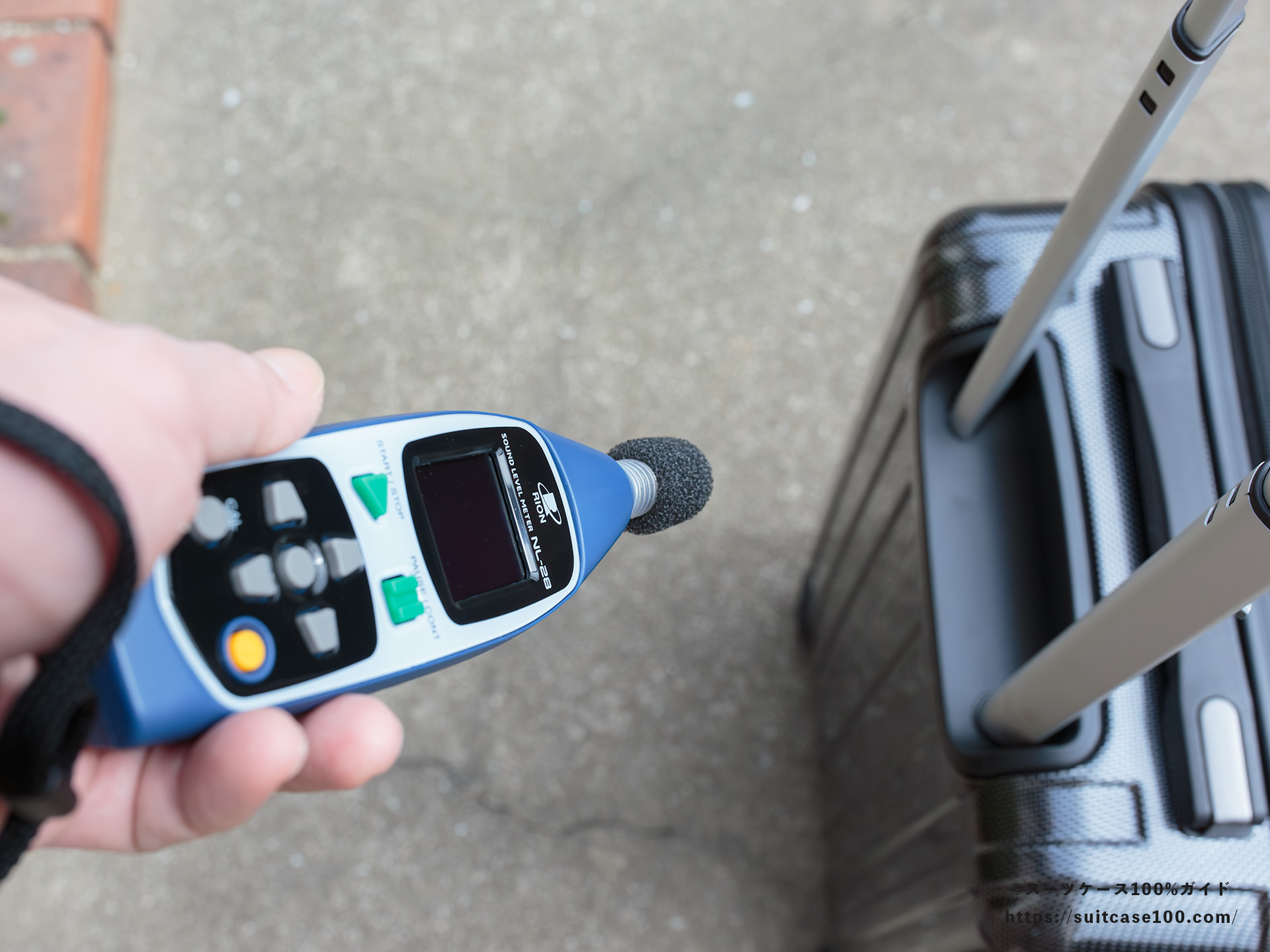 アジアラゲージ Carieta ALI-1900 レビュー 騒音計(リオン NL-28K 検定付き)で測定している図