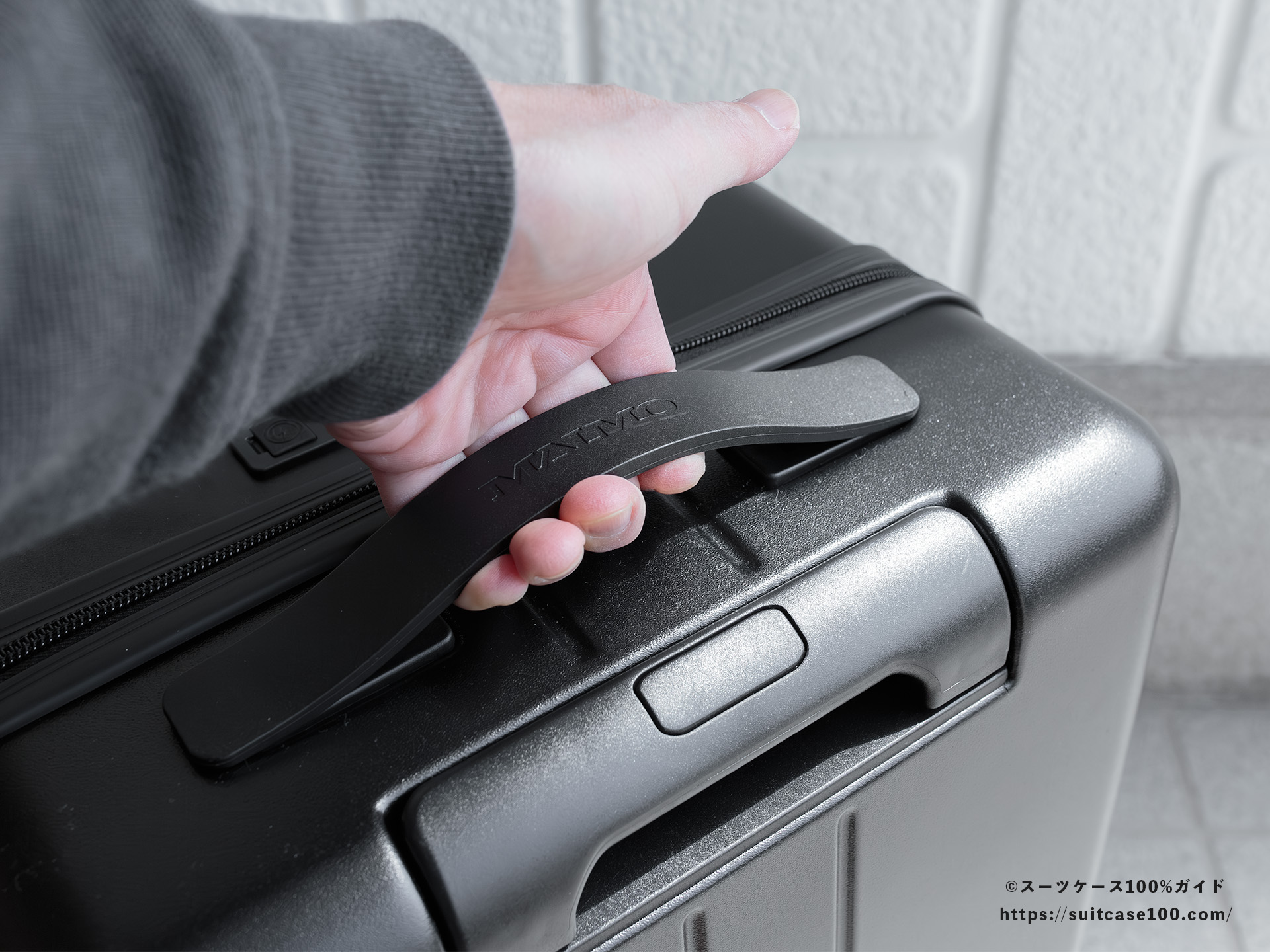 MAIMO COLOR YOU トップハンドルレビュー 正面から見た図 実際に手で持っている図