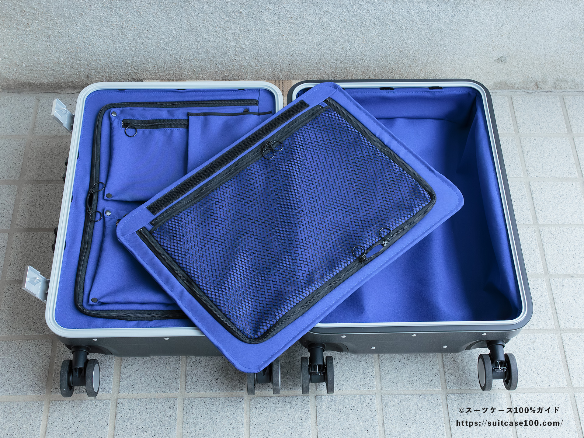 SHOEI スーツケース X-CORE 内部レビュー 右側仕切りを取り外した図