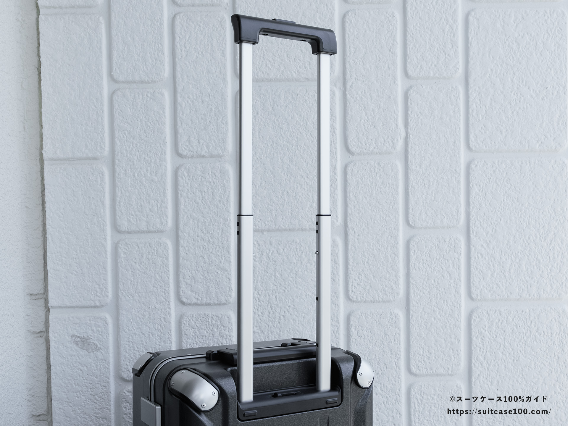 SHOEI スーツケース X-CORE キャリーハンドルレビュー キャリーバー全体