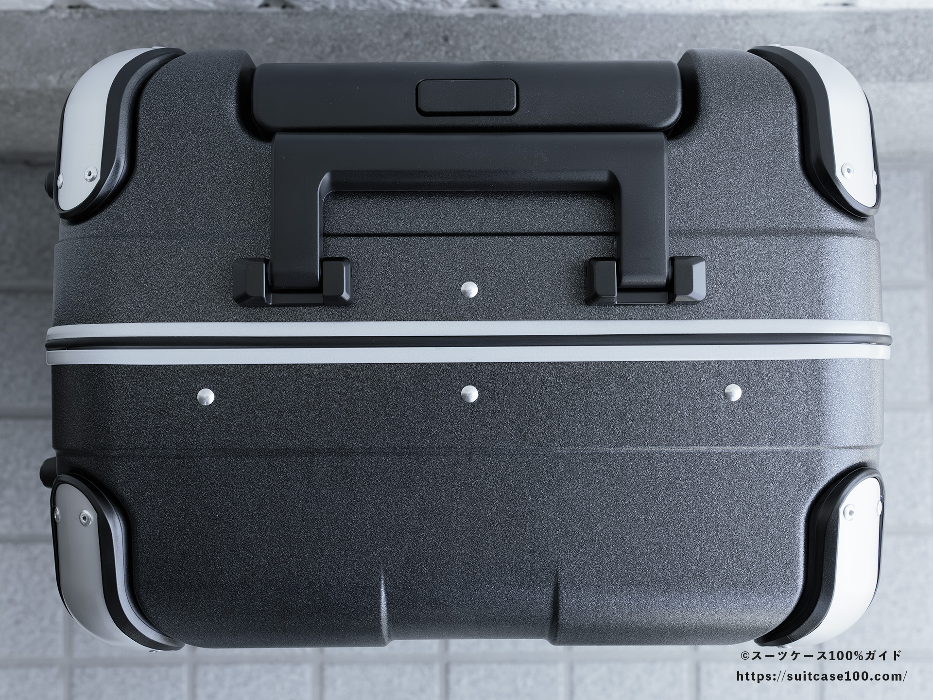 SHOEI スーツケース X-CORE 外観レビュー 上面