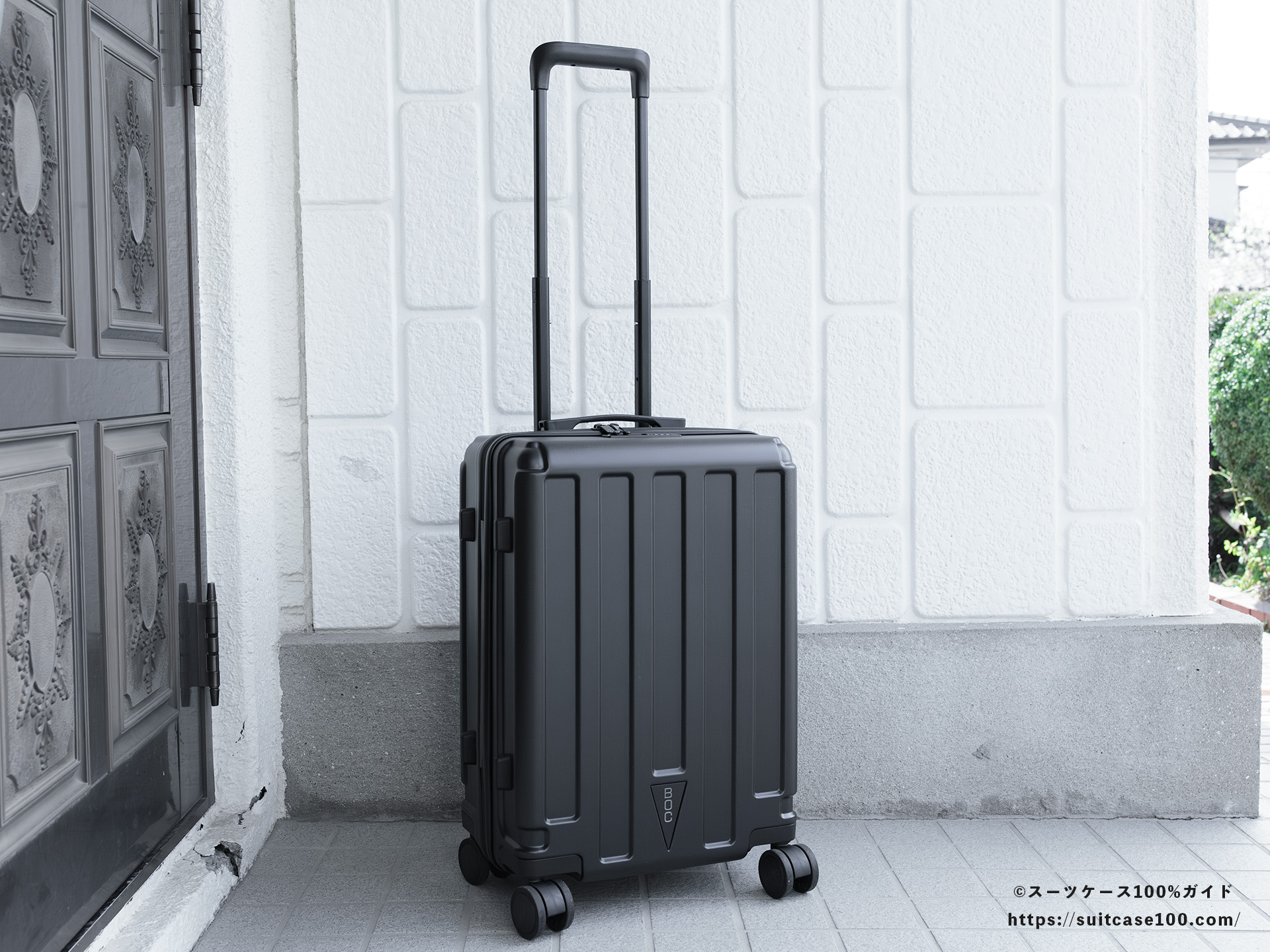 ROOKLYN OUTDOOR COMPANY The Jet Carry 外観レビュー キャリーハンドルを伸ばした全体図