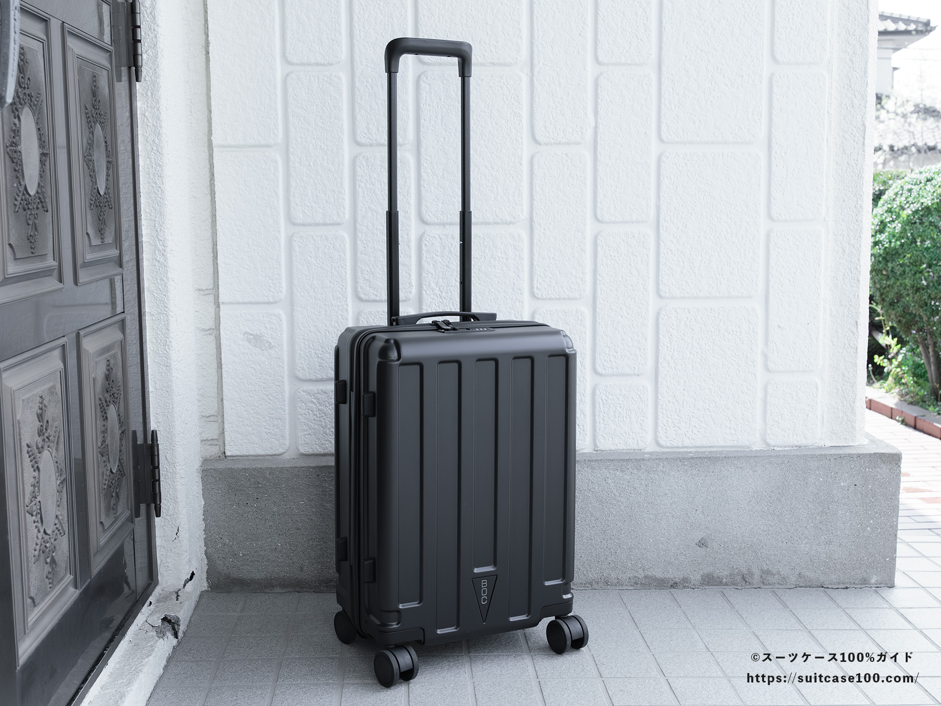 ROOKLYN OUTDOOR COMPANY The Jet Carry 外観レビュー キャリーハンドルを伸ばした全体図