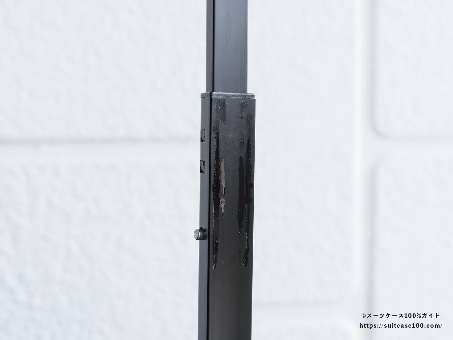 ROOKLYN OUTDOOR COMPANY The Jet Carry キャリーハンドルレビュー キャリーバーに多量に付着した機械油