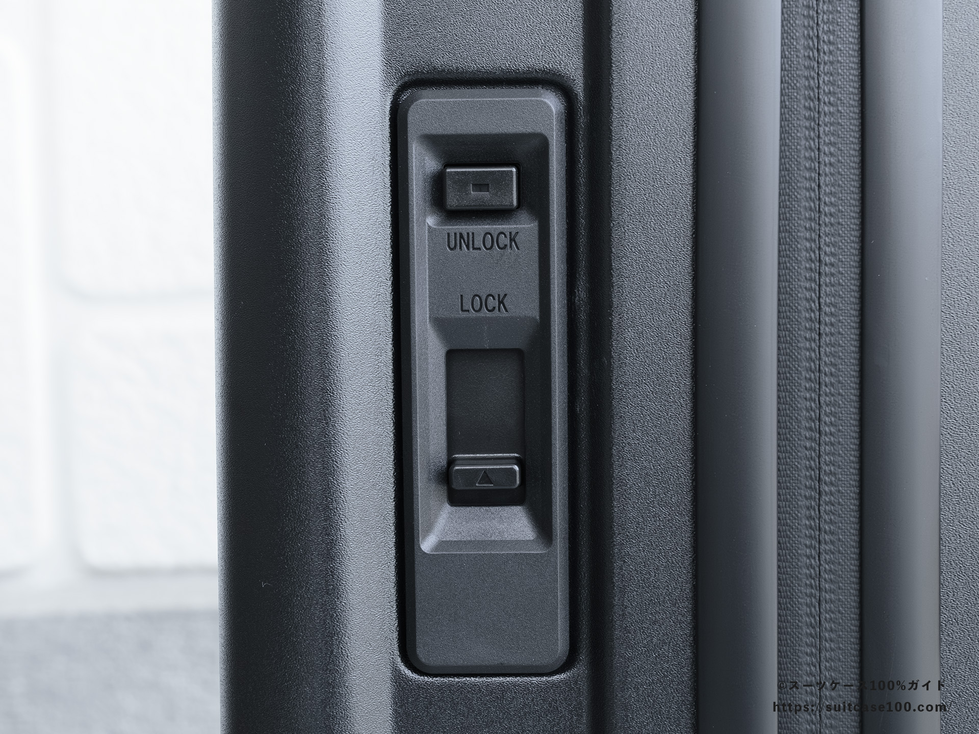 ROOKLYN OUTDOOR COMPANY The Jet Carry キャスターストッパーレビュー 解除状態