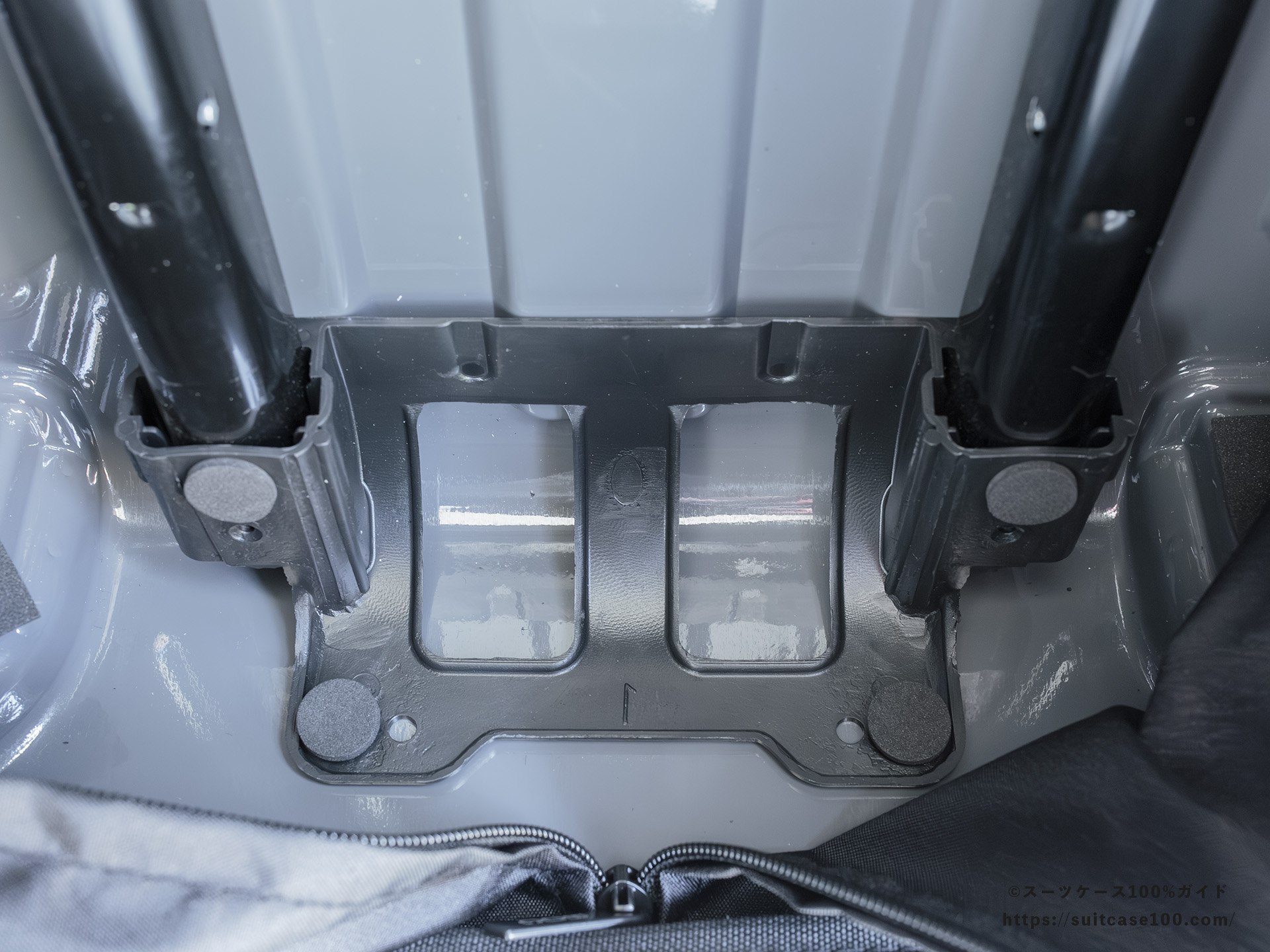 ROOKLYN OUTDOOR COMPANY The Jet Carry 内部レビュー キャリーバー固定部