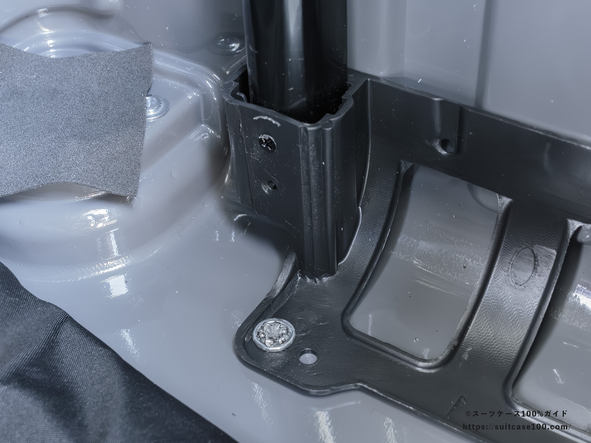 ROOKLYN OUTDOOR COMPANY The Jet Carry 内部レビュー キャリーバー固定部 リベット固定