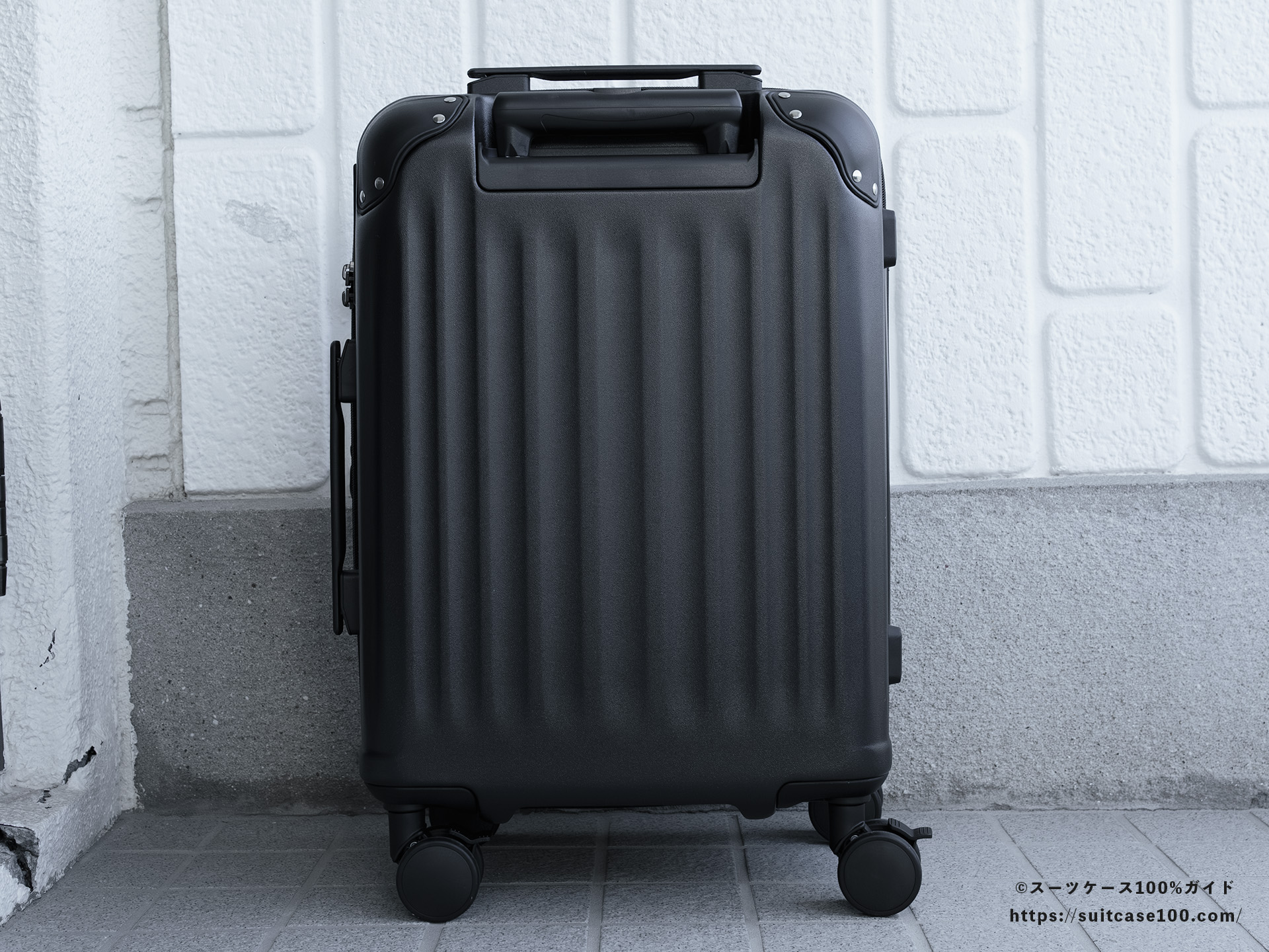 エレコム スーツケース BM-XSC01 外観レビュー 背面