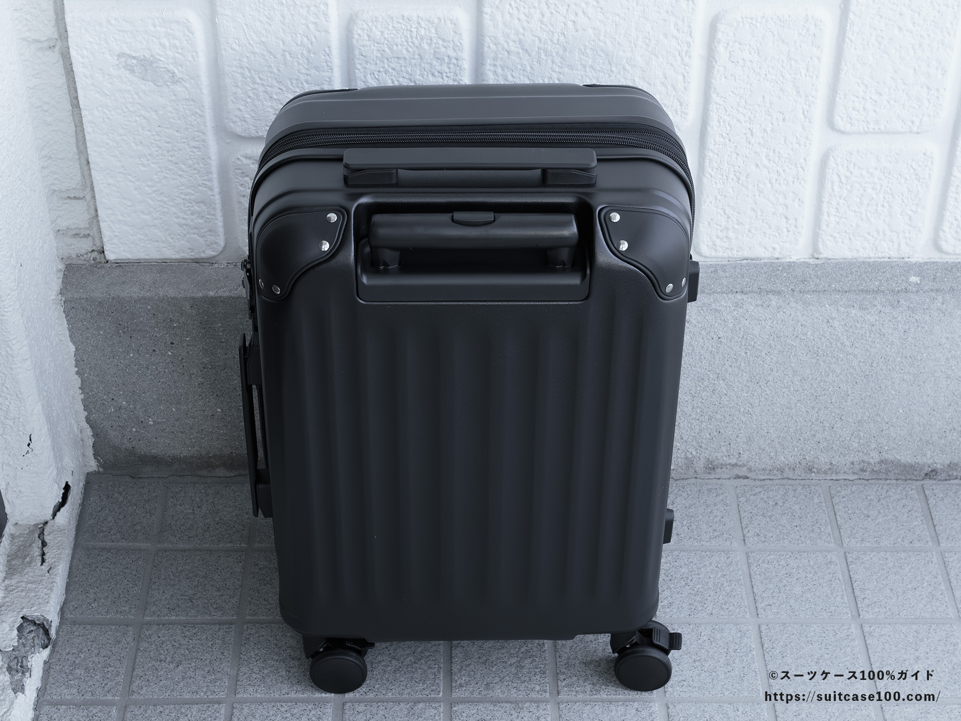 エレコム スーツケース BM-XSC01 外観レビュー 背面上部