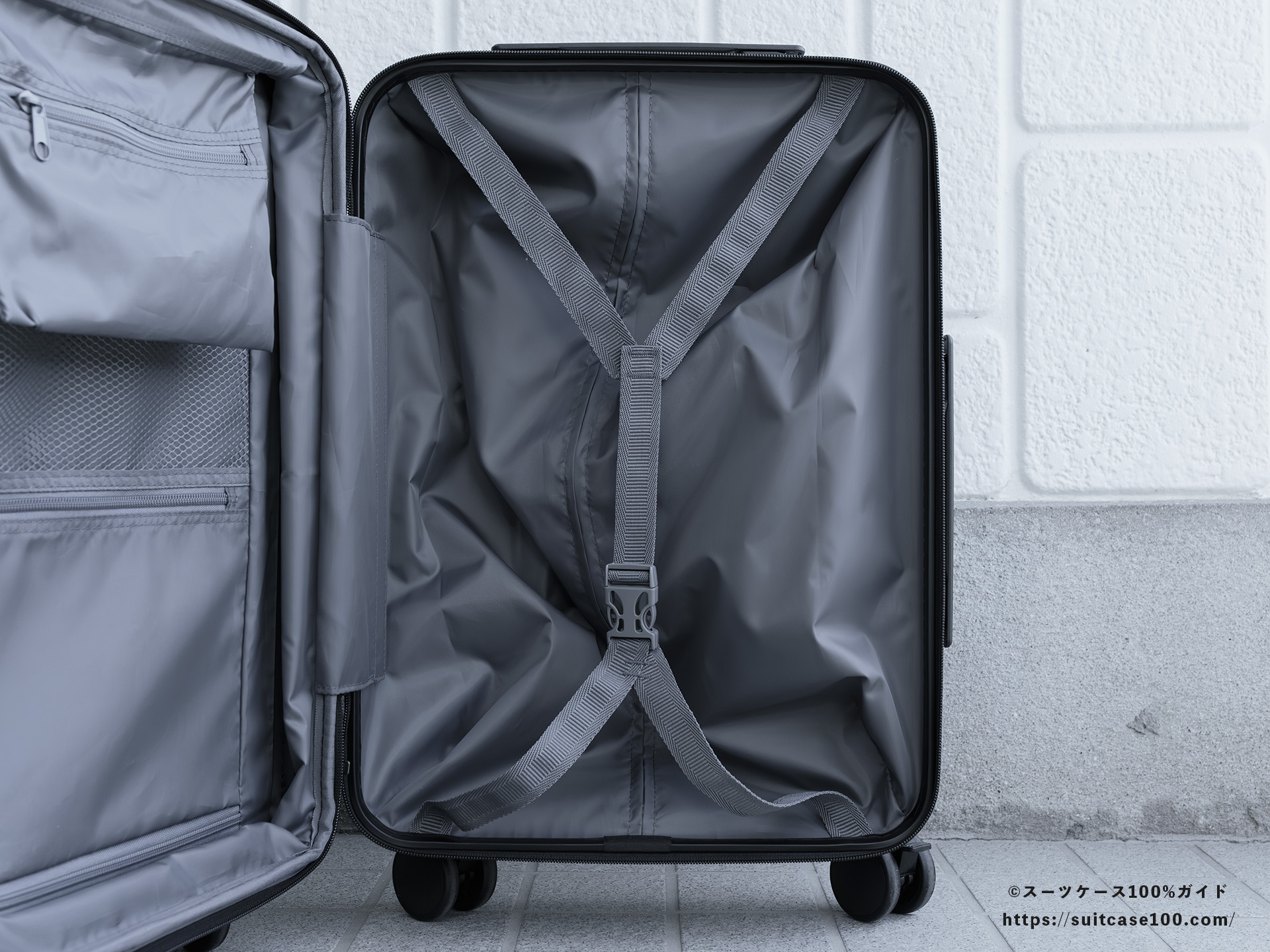 エレコム スーツケース BM-XSC01 内装レビュー 右側 Xバンド